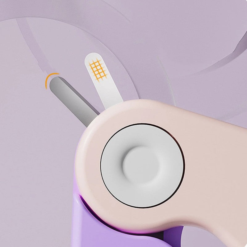 4-in-1 Baby Nail Care Kit – Clippers, Scissors, Tweezers & Nail File with Cute Protective Case