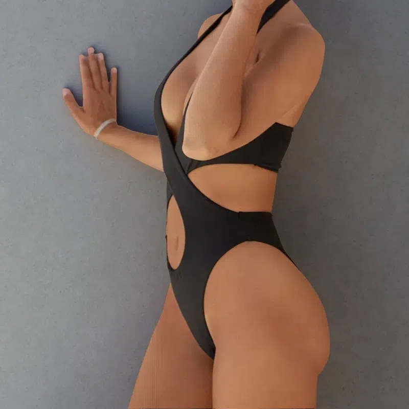 European & American Cross-Cut One-Piece Swimsuit – Sexy Solid Color Halter Design