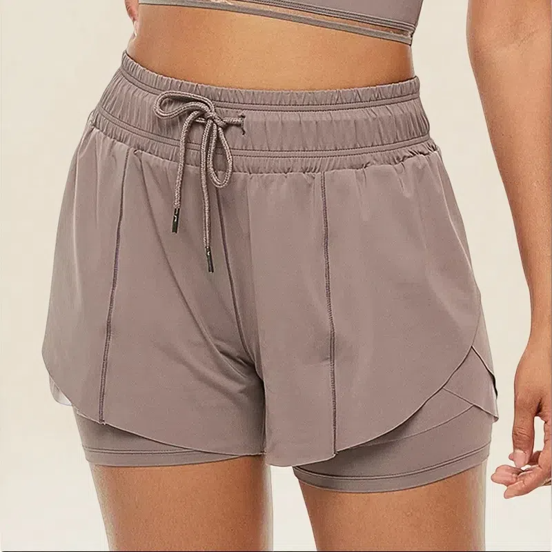 Women's Fake Two-Piece Fitness Shorts – Anti-Glare Running & Yoga Lined Shorts