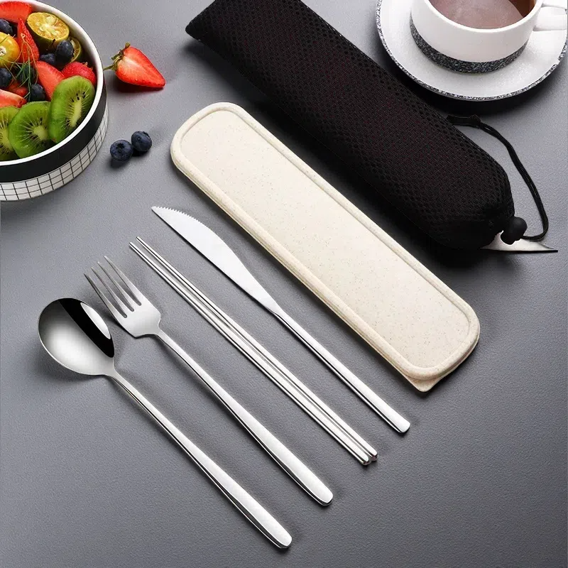 304 Stainless Steel Dinnerware Set – Portable Gold Flatware with Travel Case Silver