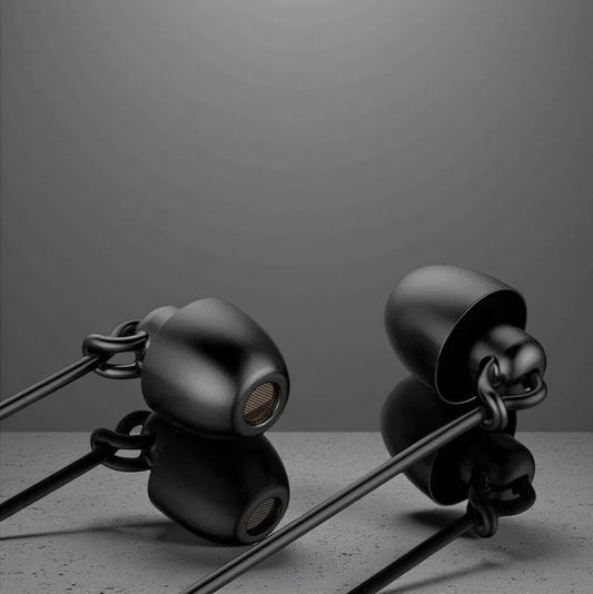 Soft Silicone Soundproof Wired In-Ear Headphones with Microphone – Comfortable Noise Isolation