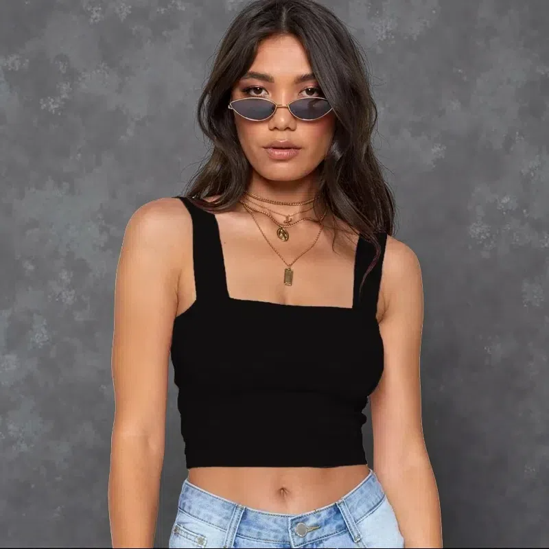 Fashion Women's T-Shirt – Sexy Cropped Top for Casual & Streetwear Style Black