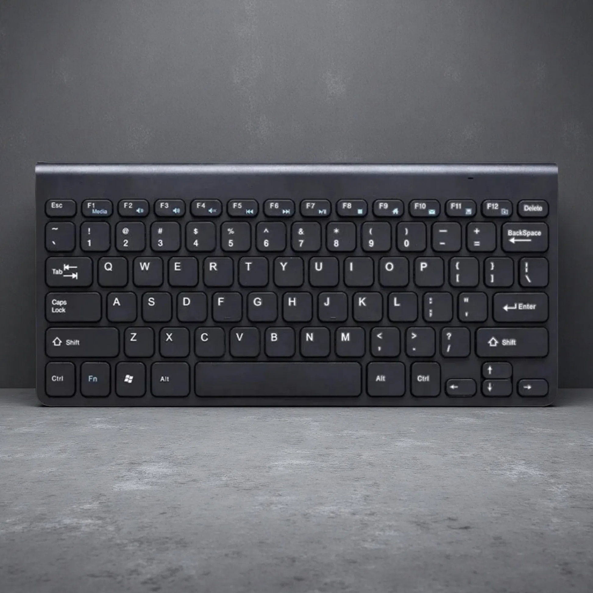 Wireless Mouse and Keyboard Set – 2.4G Connection, 10m Range, Ultra-Quiet Compact Design