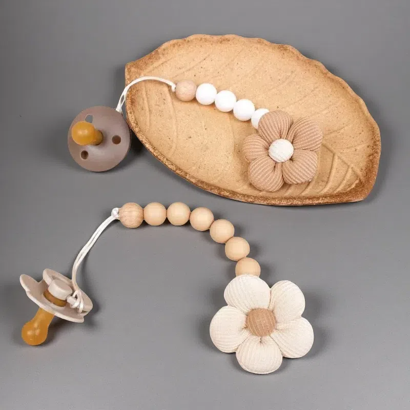 Anti-Drop Baby Silicone Beads Pacifier Clip – Safe & Stylish Teether Accessory